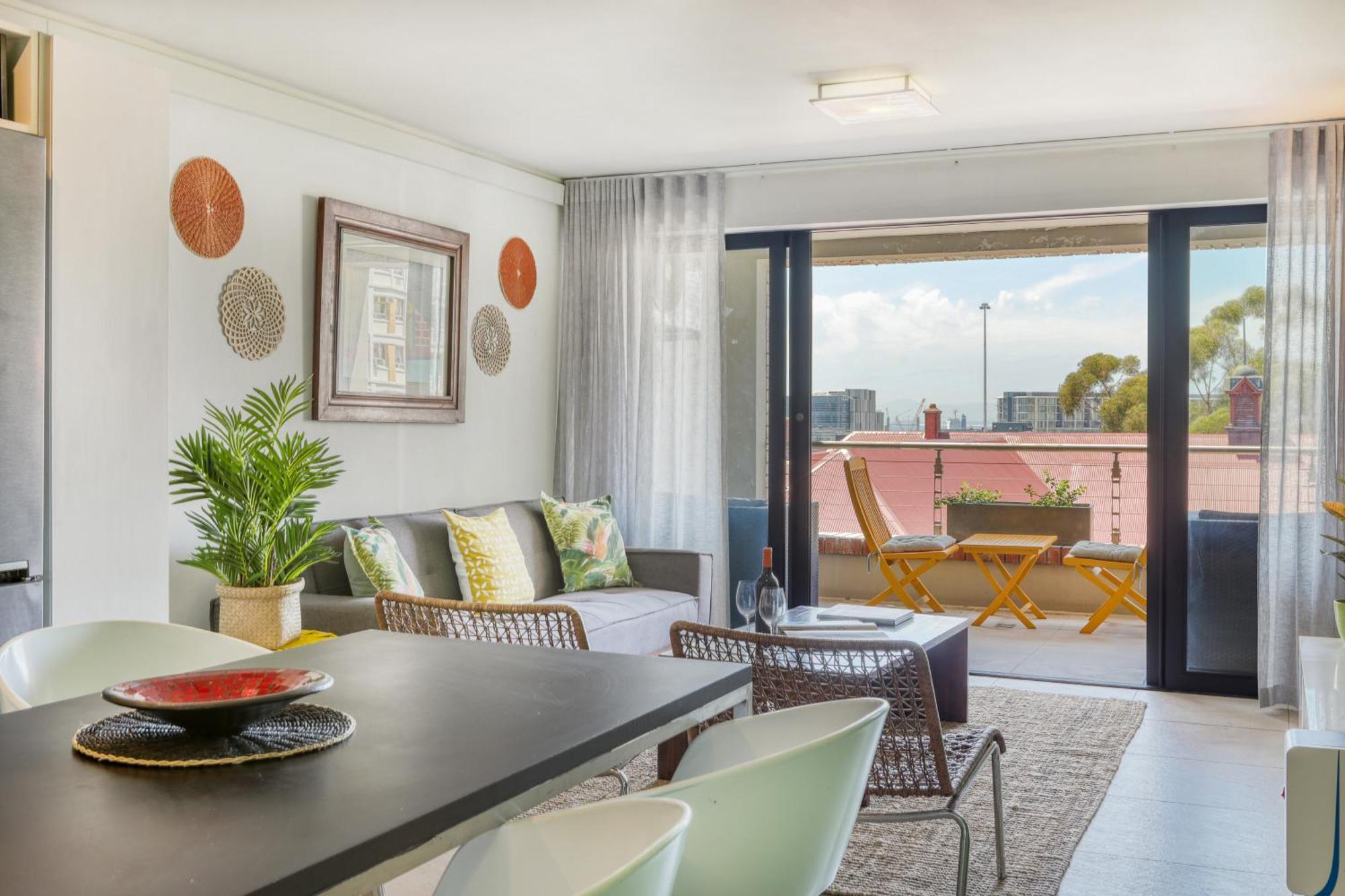 Authentic Cape Town Apartment Near The Waterfront Exterior photo